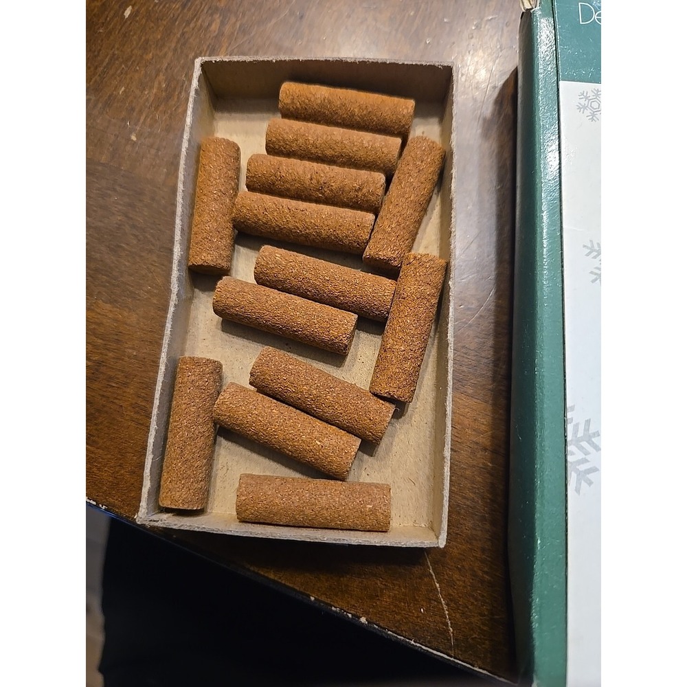 Dept. 56 Glistening Snow 11 ounce New in Box Retired Plus 13 Fire Logs In Packag - Picture 5 of 5